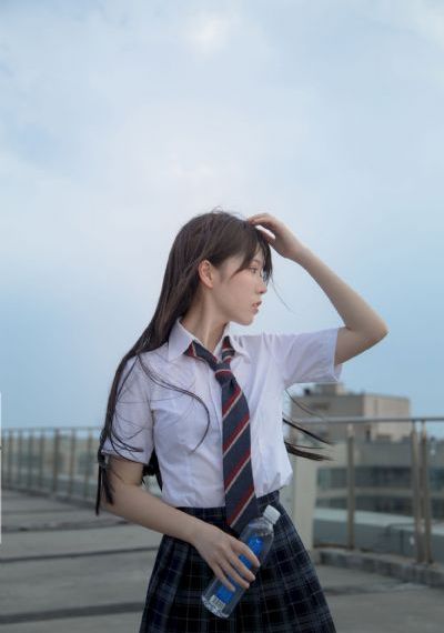 成本人视频免费a无限看-免费电影英文版字幕